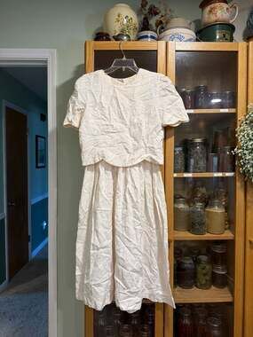 Vintage 1992 Kathie Lee Plaza South Petites Floral Embroidered 2-Piece Dress Set